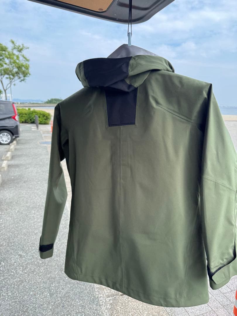 デサント　スキーウェア　カタログ外商品　超美品　有名スキーヤー着用モデル