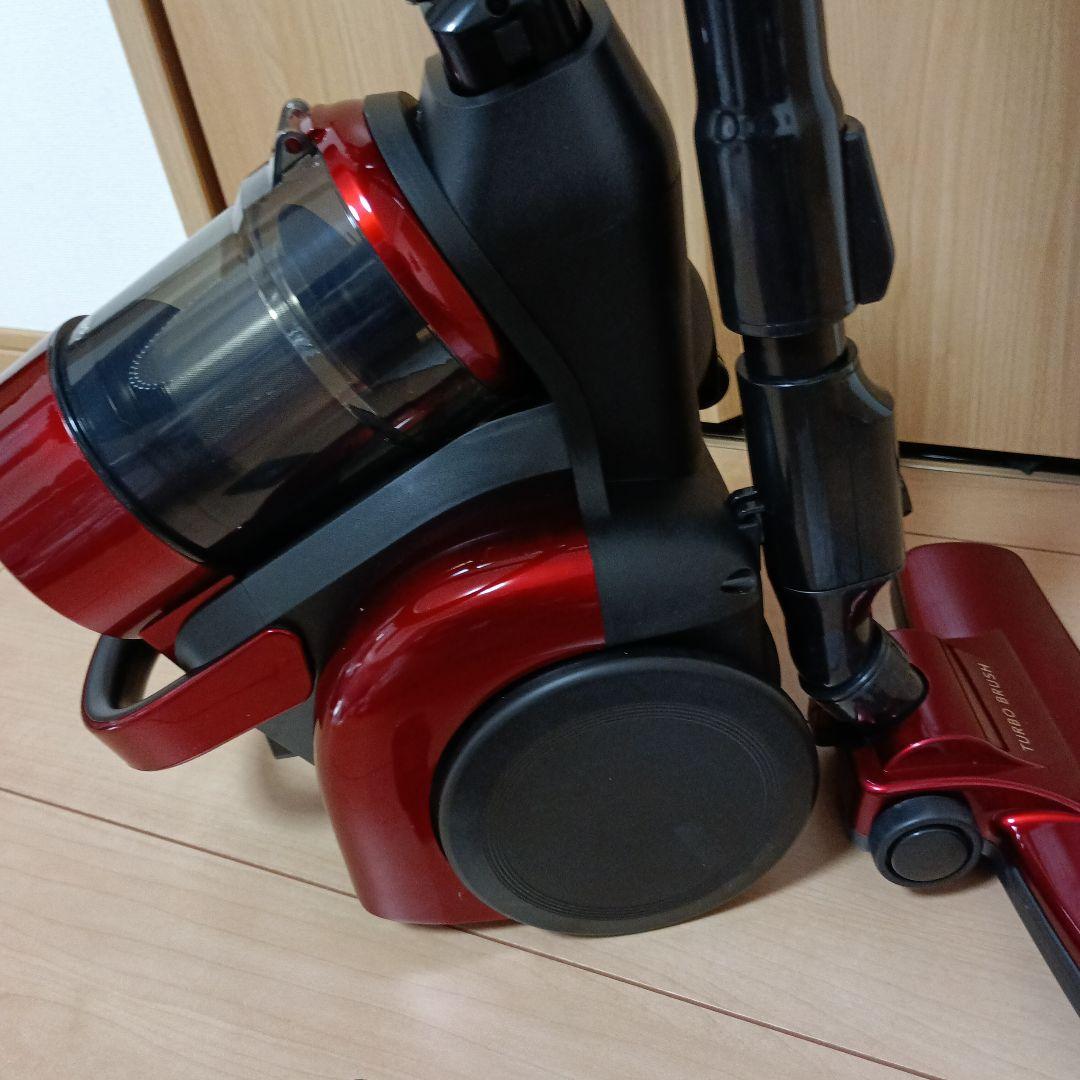 ヤマダセレクトサイクロン式クリーナー YVC20CL レッド