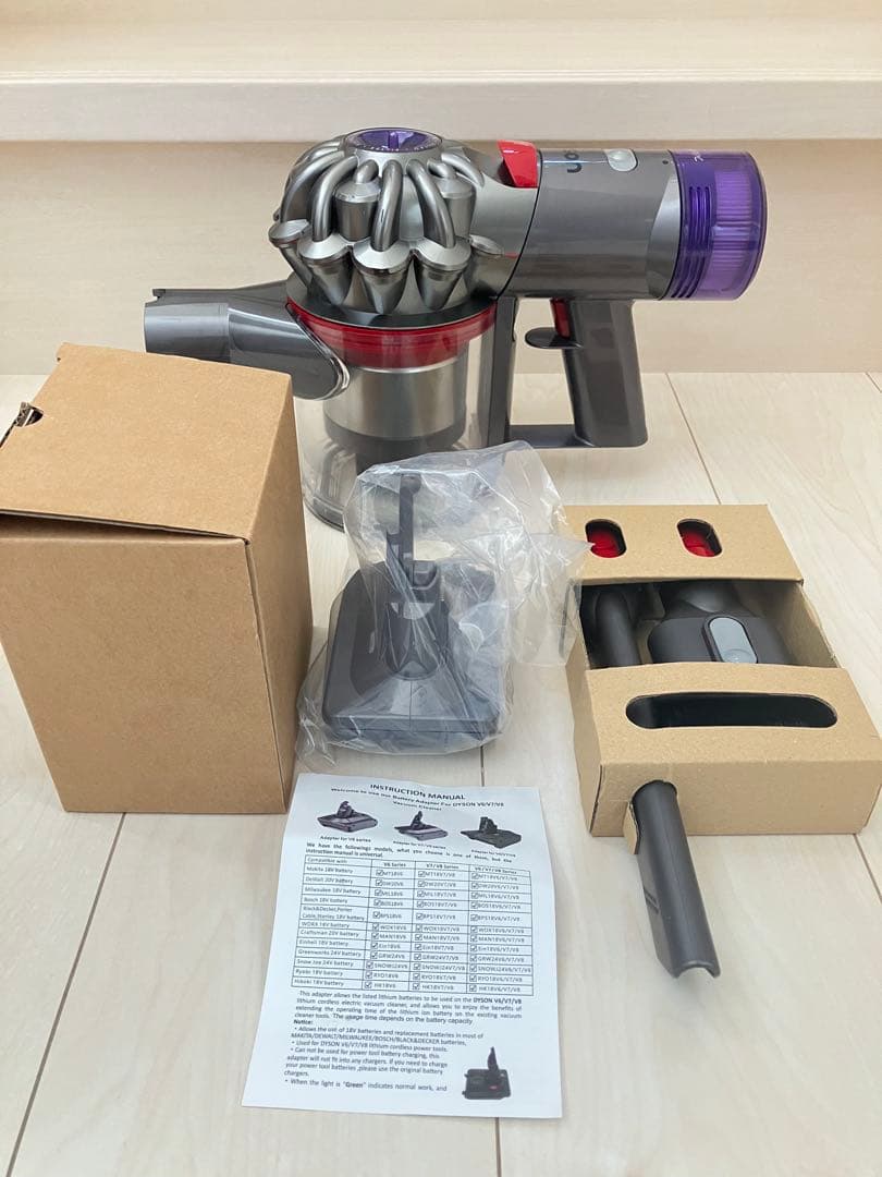 ダイソンV8 SV10K マキタ18vバッテリー仕様 分解清掃済み ノズル2点