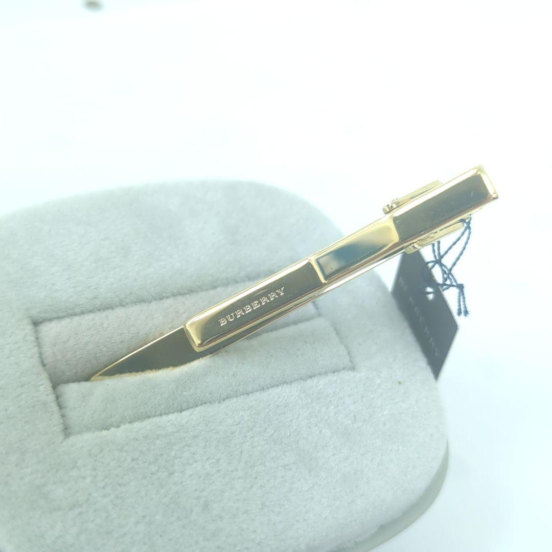 バーバリー ネクタイピン カフリンクス セット ゴールド シルバー ブラック