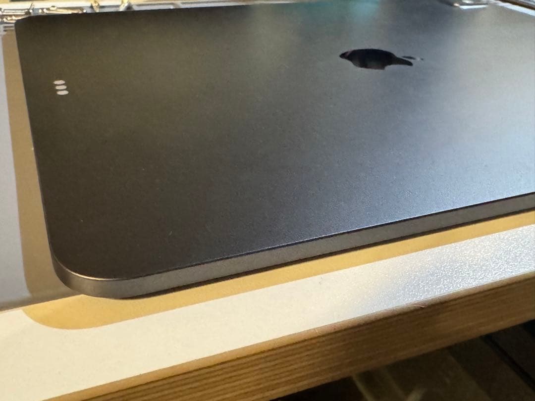 iPad Pro 13インチ M4 256GB スペースブラック