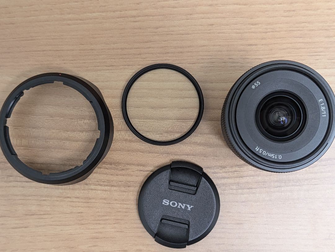 【ほぼ新品】SONY11mm F1.8 SEL11F18+約5000円分のおまけ