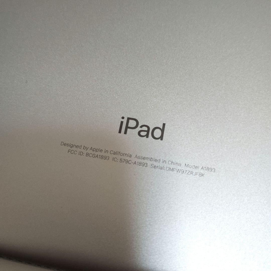 美品 Apple iPad 第6世代 32GB