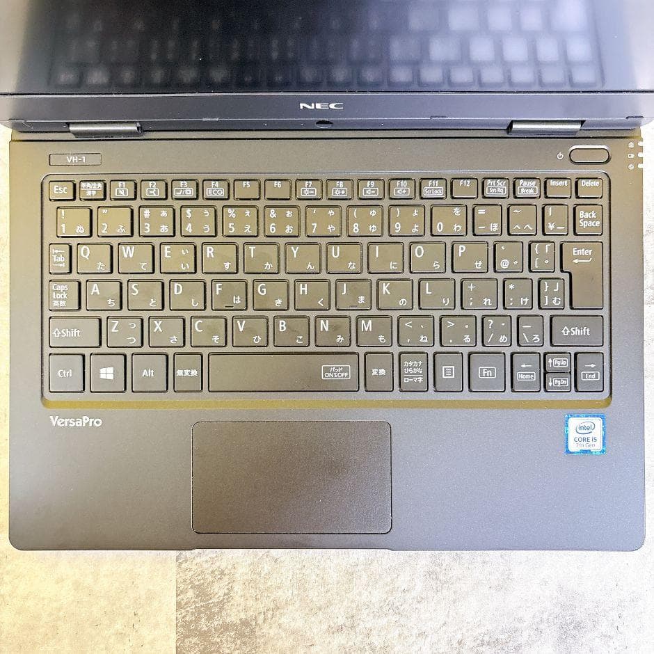 小型軽量❣Coreｉ5＆SSD搭載でサクサク快適✨第7世代 フルHD Win11