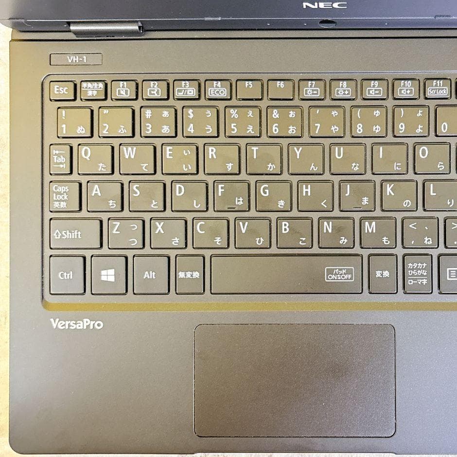 小型軽量❣Coreｉ5＆SSD搭載でサクサク快適✨第7世代 フルHD Win11