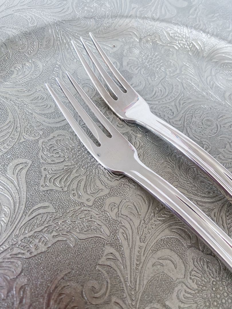 エルメス　Hデザイン　デザート、オードブル　フォーク　2本　シルバープレート