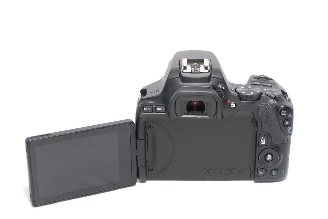 ✨Canon Kiss X10✨Wレンズ✨新品級✨軽量モデル✨一眼レフ