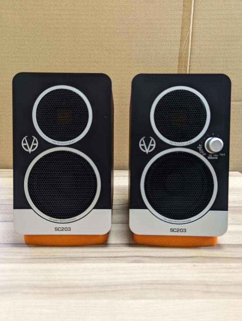 EVE AUDIO SC203　モニタースピーカー