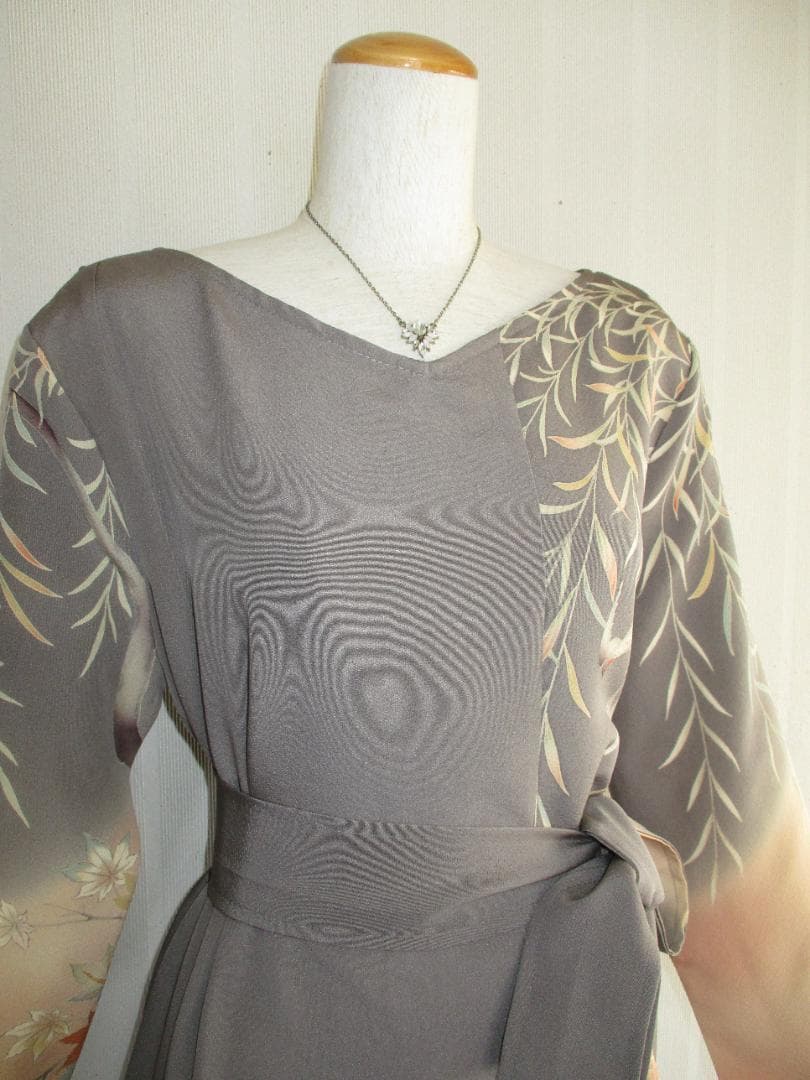 L～2Ｌサイズ　訪問着からの着物リメイクドレスです　着丈１２１cm