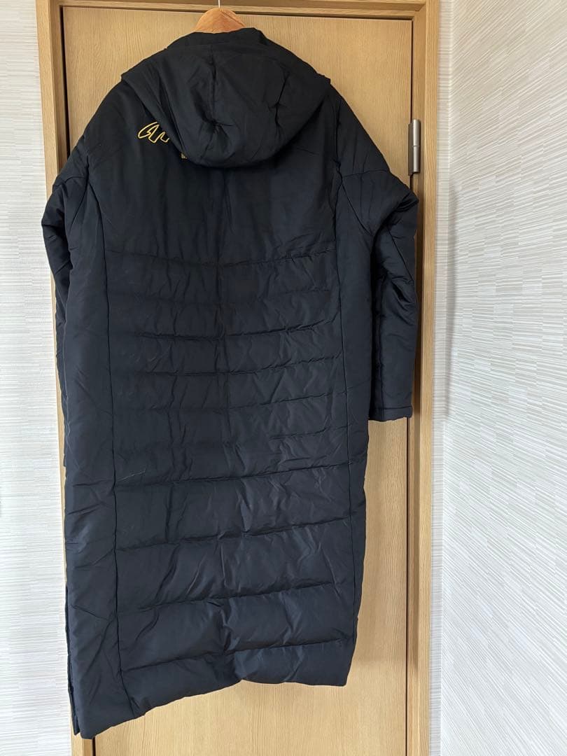 ミズノプロ　ダウン入りベンチコート