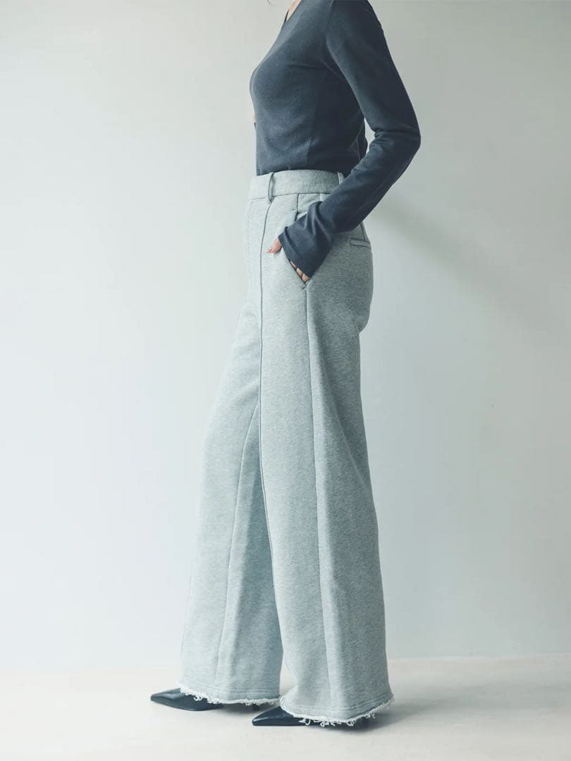 ピンタックスウェットパンツ