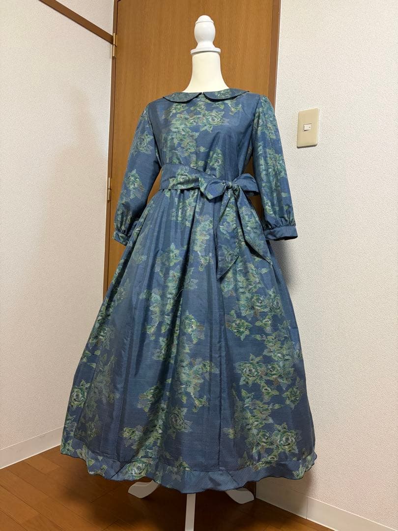 着物リメイク♪ 大島紬　ふんわりワンピース　MーL 薔薇柄　総裏地付き♪