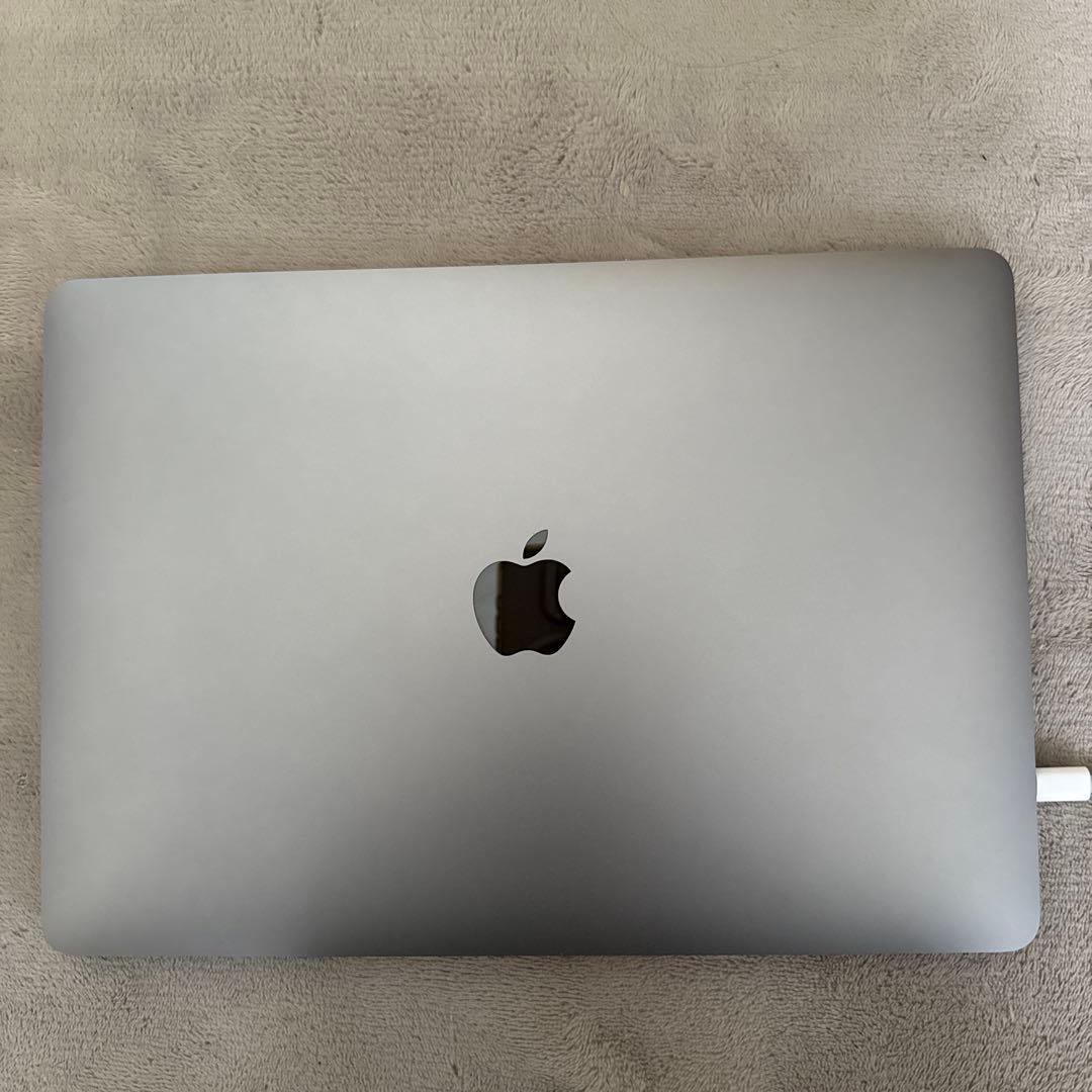 Apple MacBook Pro 13インチ (2020) 本体