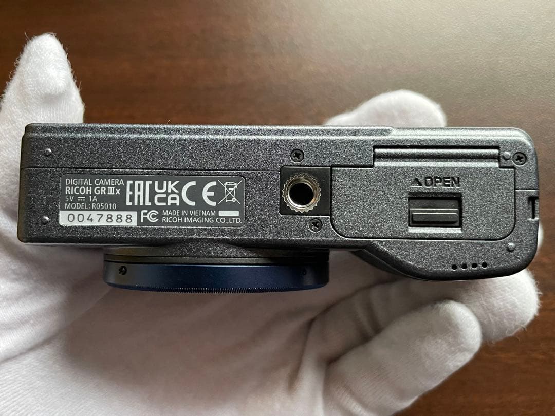 GR3x urban edition【レザーケース・ストロボ・レンズキャップ付】