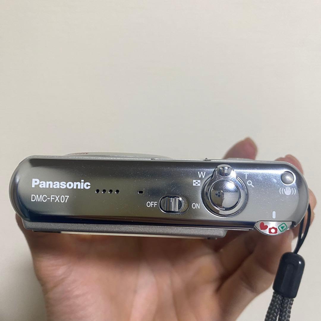 【動作良好・美品】Panasonic DMC-FX07 CCD ライカレンズ