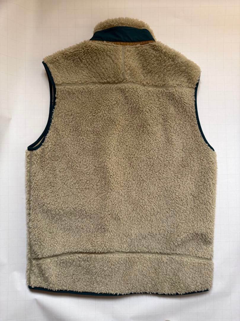 patagonia フリースベスト L ベージュ/グリーン
