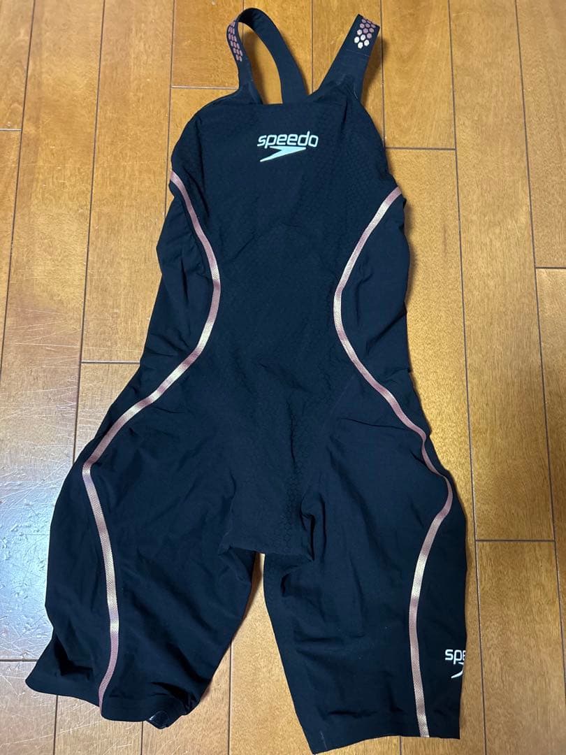 スピード　ファストスキンレーザーピュアインテント　クローズドバック