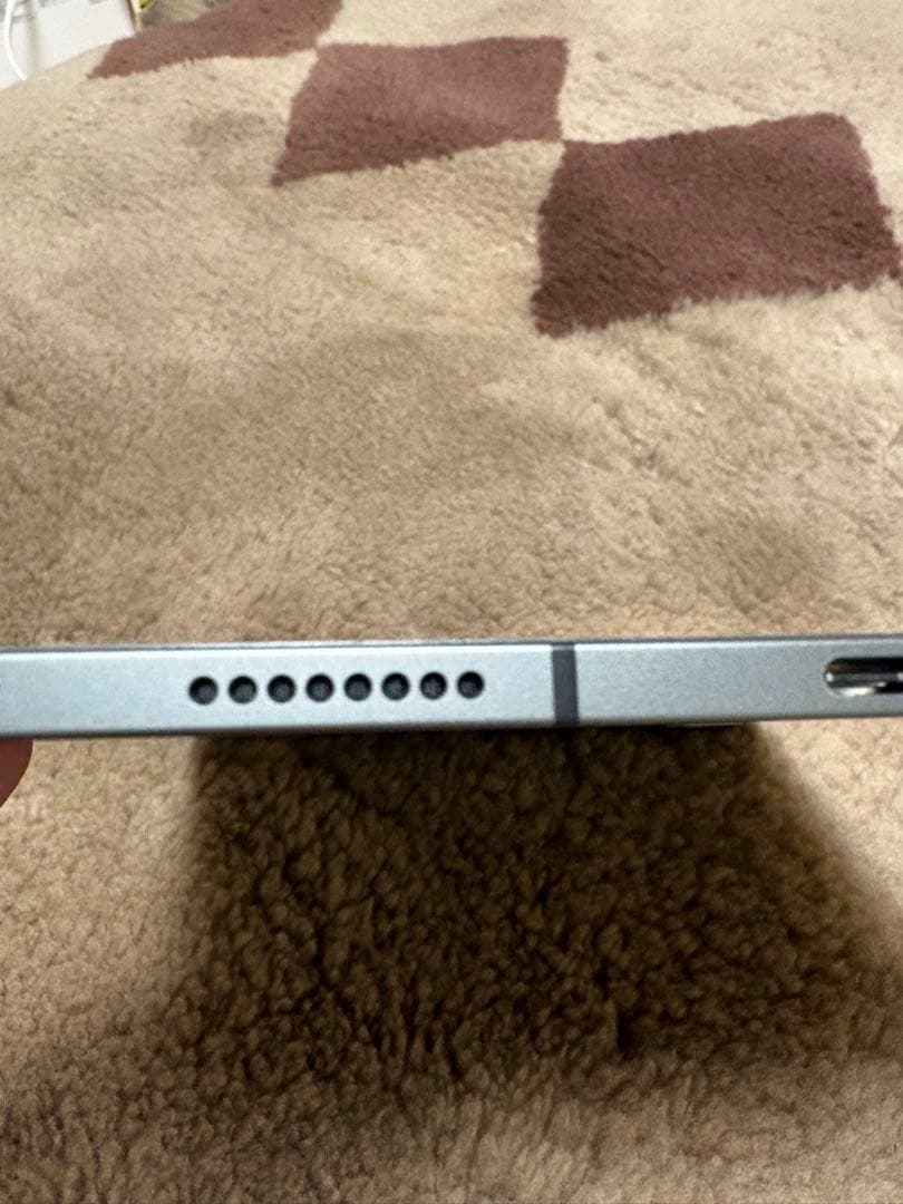 iPadPro11インチ第3世代128GB、純正カバー、非純正タッチペン付き