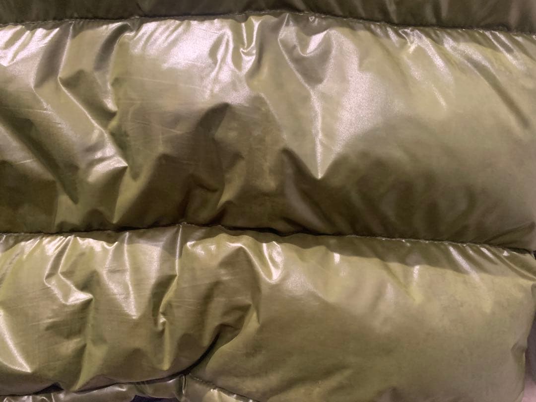 モンクレール　 ダウンジャケット EVEREST グリーン系　サイズ2