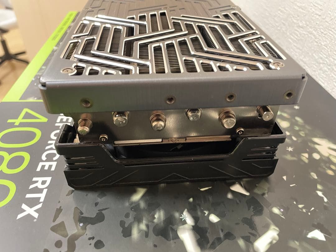 グラフィックボード・グラボ・ビデオカード RTX 4080 Palit GameRock 16GB