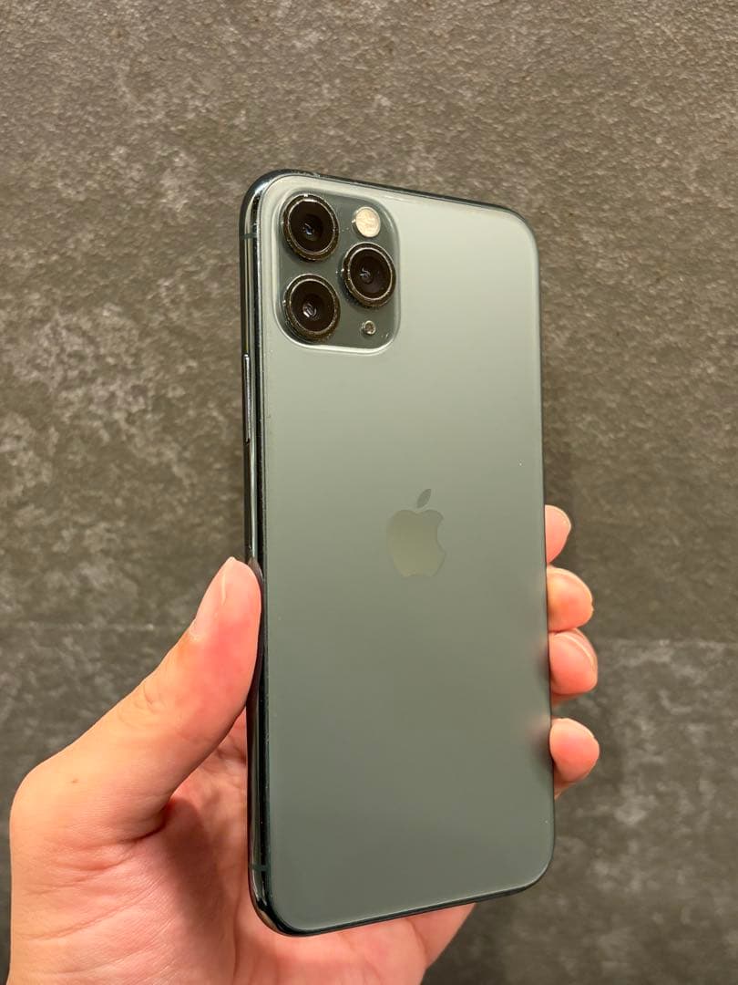 【美品】iPhone11pro 256GB ミッドナイトグリーン　SIMフリー