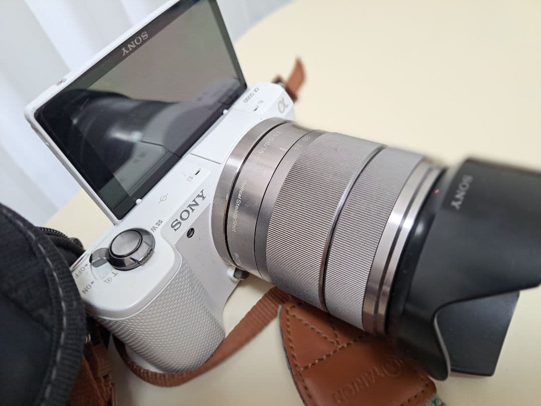 SONY a5000 18-55mmレンズ付き