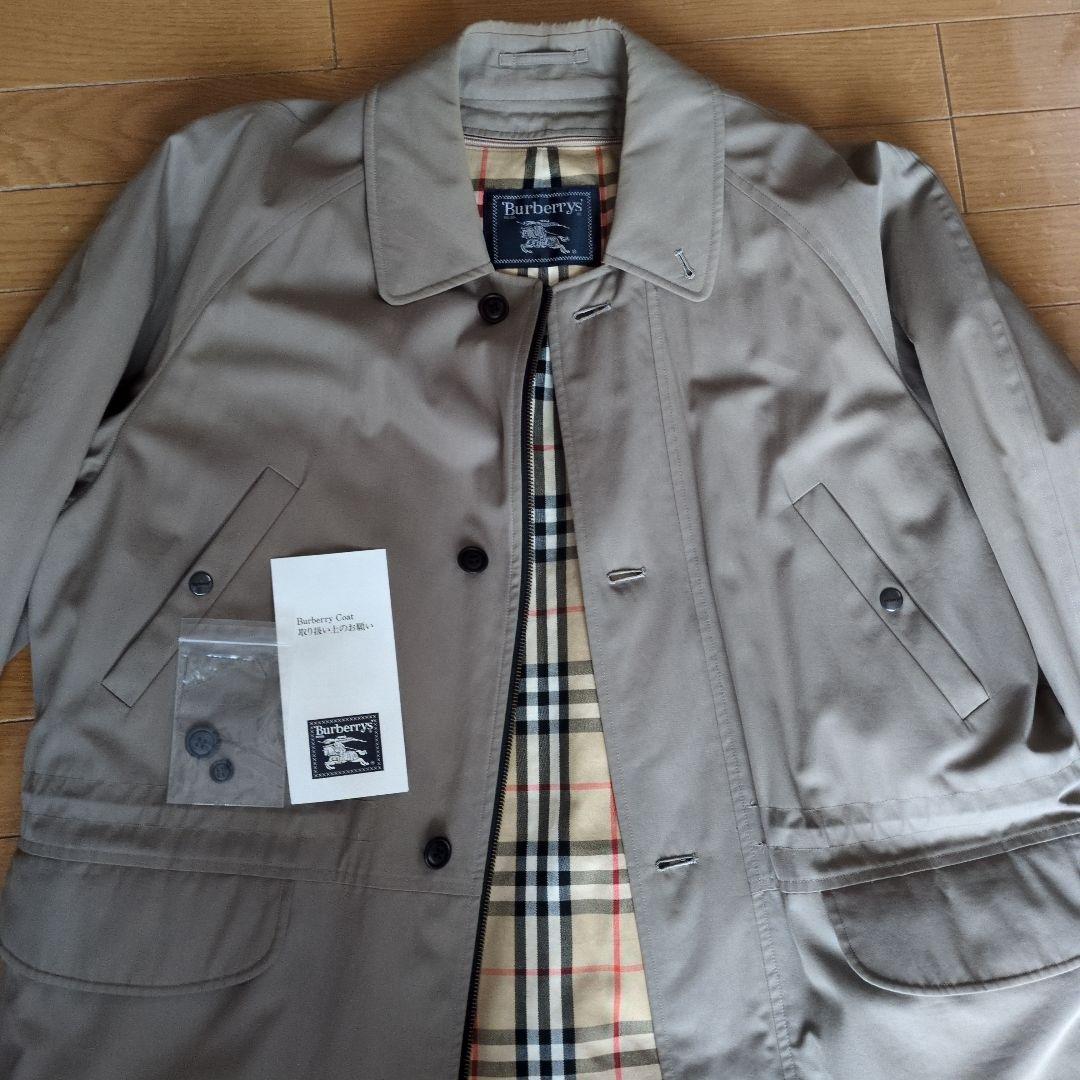 Burberry ベージュ ダウンライナー付きコート　フード着脱