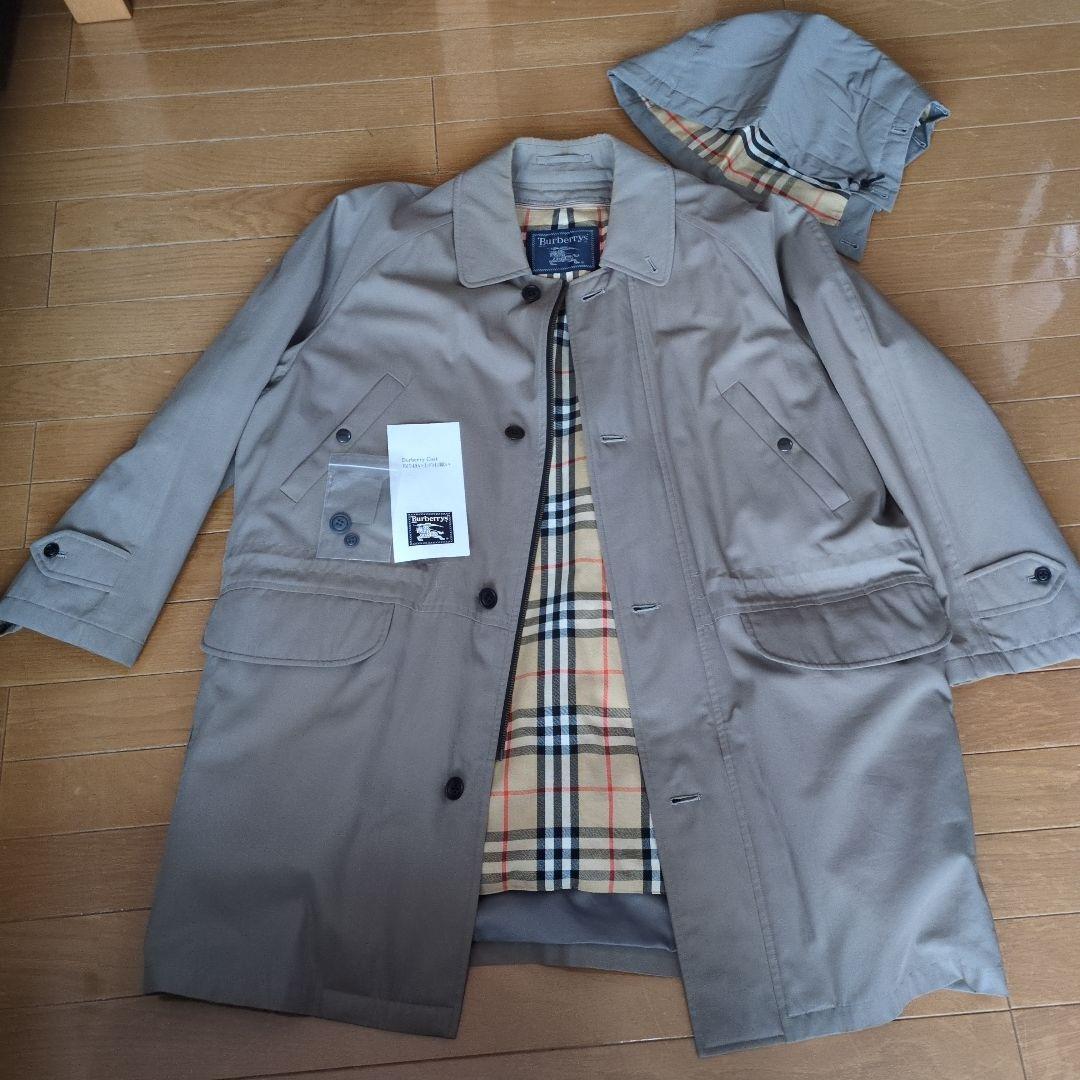 Burberry ベージュ ダウンライナー付きコート　フード着脱