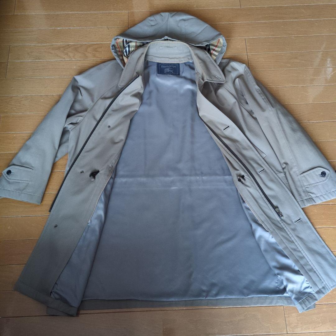 Burberry ベージュ ダウンライナー付きコート　フード着脱