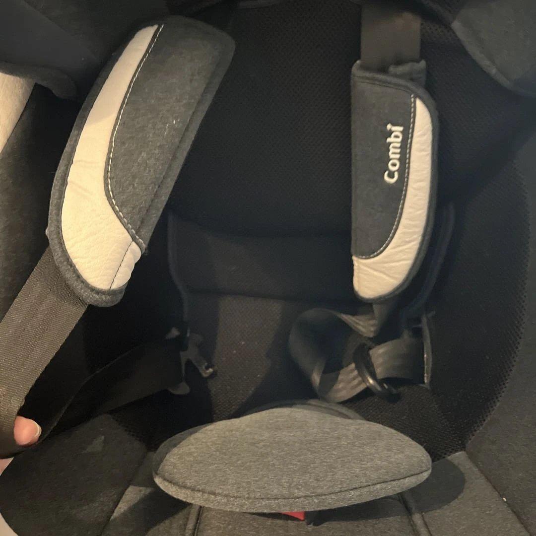 Combi チャイルドシート　クルムーヴ　スマート