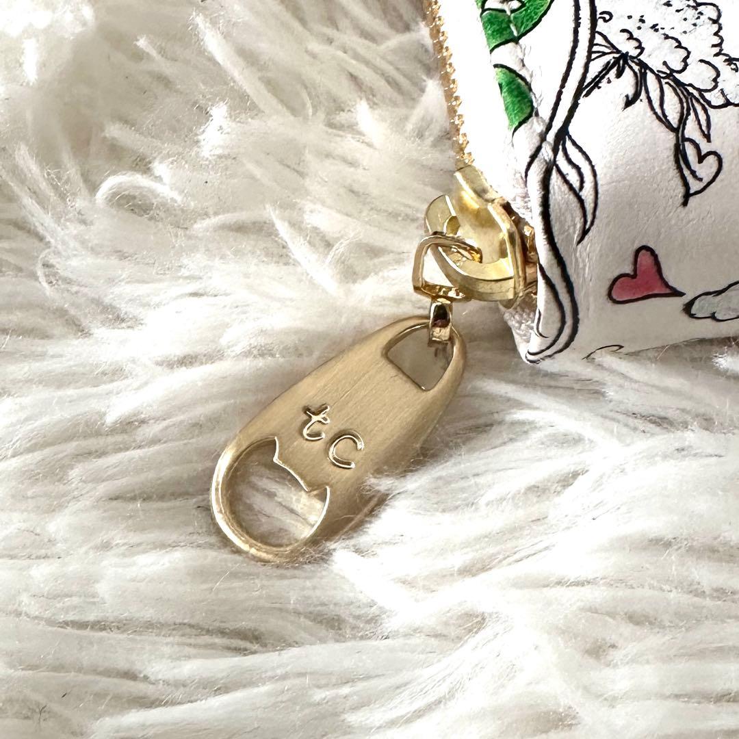 未使用品✨ツモリチサト 長財布 ラウンドジップ 総柄 刺繍 レザー 白