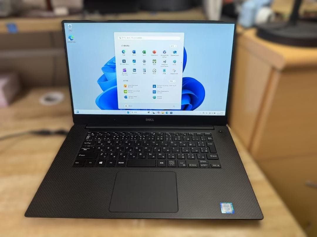 DELL Precision 5520 Xeon　独立グラフィック Office