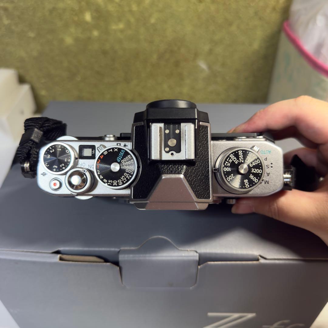 Nikon Zfc 16-50 VR レンズキット シルバー