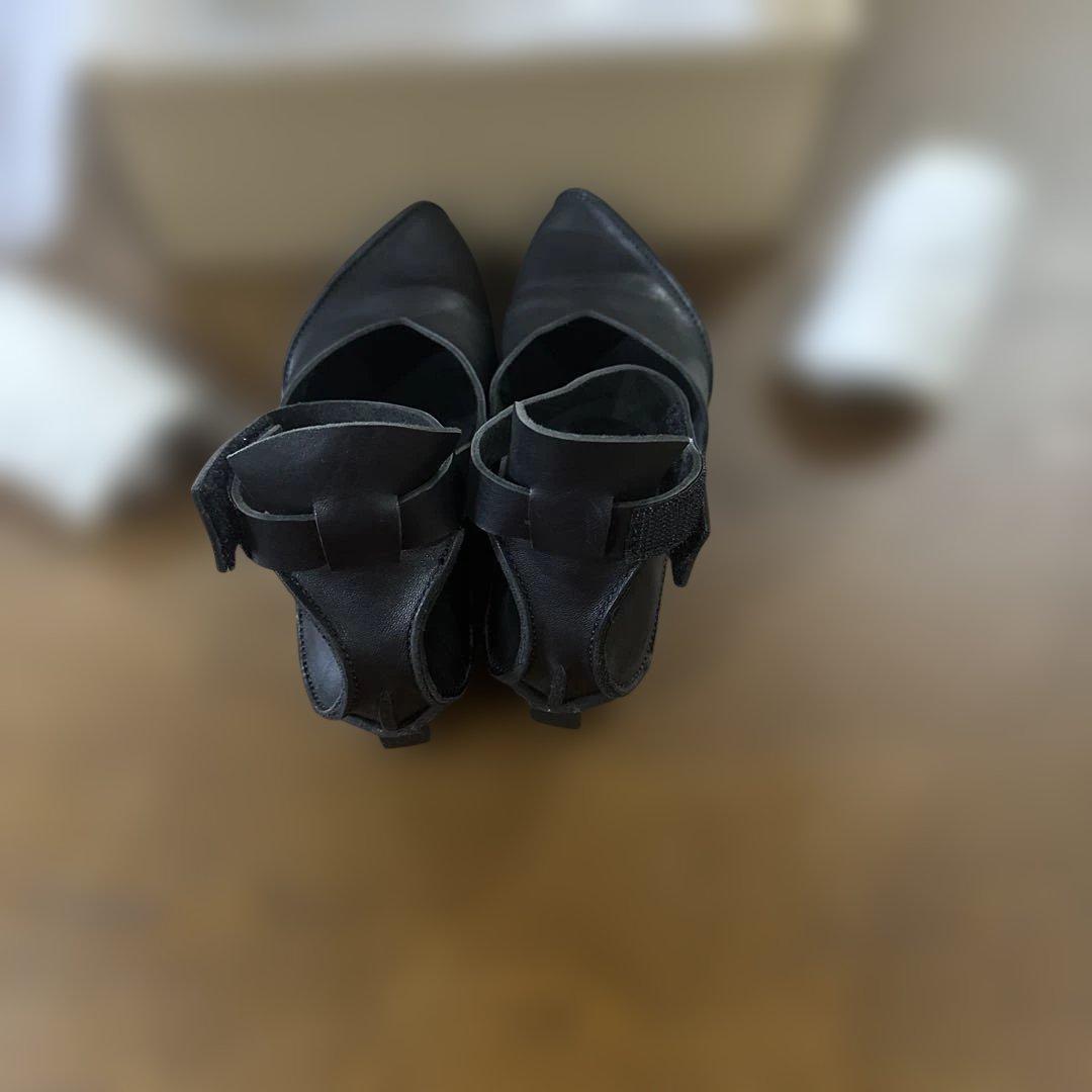 か*り様 トリッペン　レザーオープントゥサンダル 黒 中ヒール