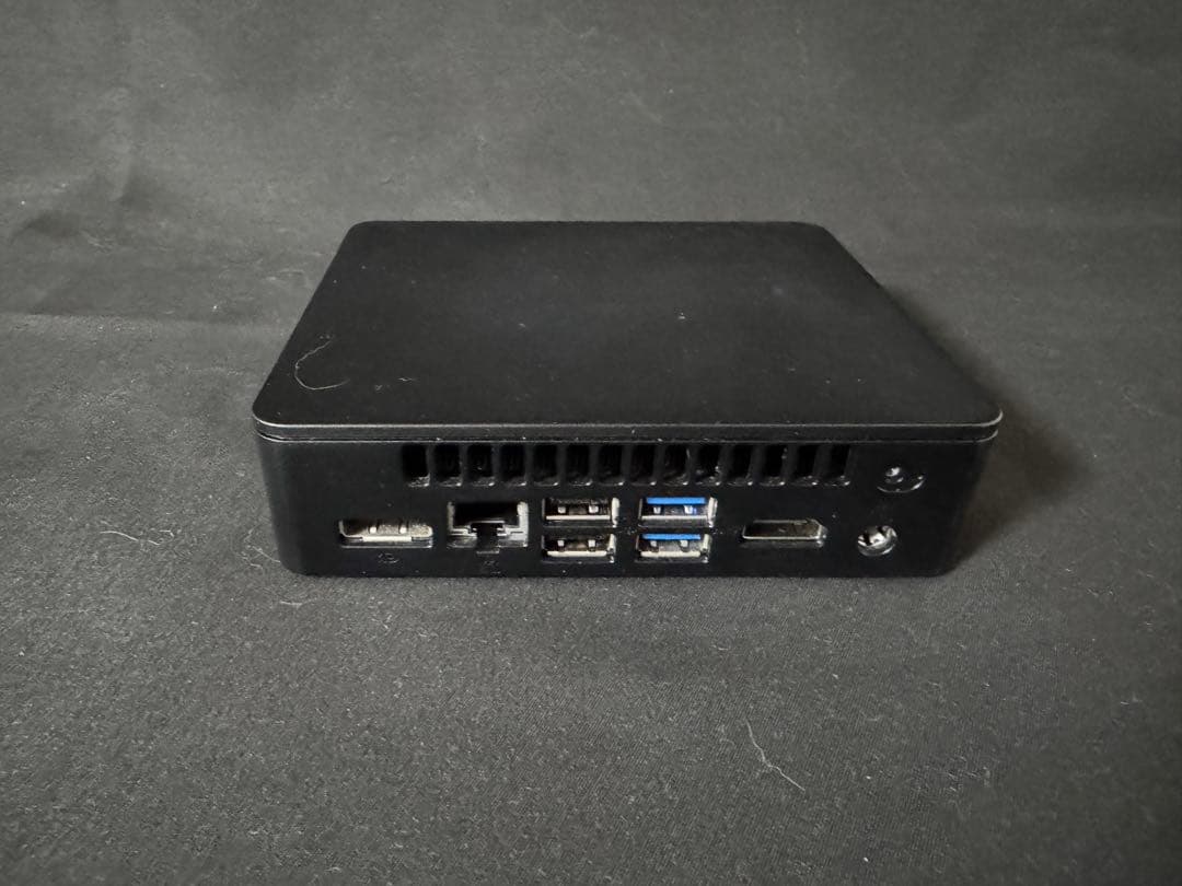 ミニPC Intel NUC11 Essential Kit (NUC11ATK2000)