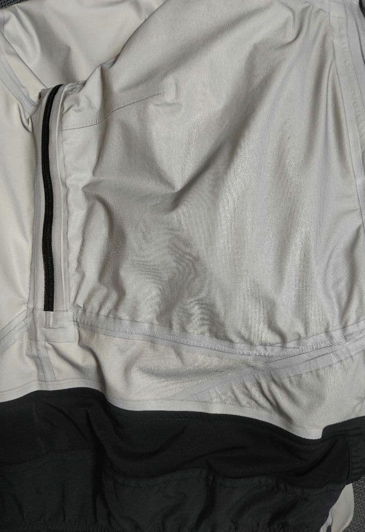 Peak performance W Glavity gtx　Jacket　M