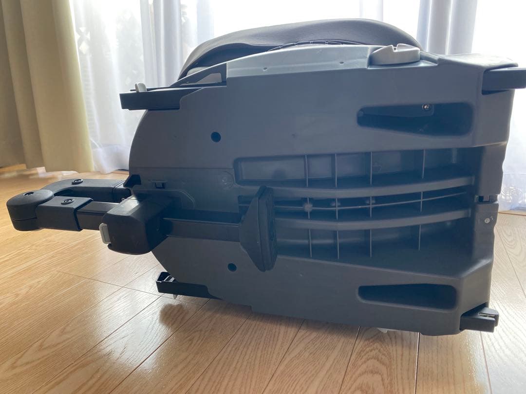 《専用》コンビ クルムーヴ スマート ISOFIX エッグショック JL-590