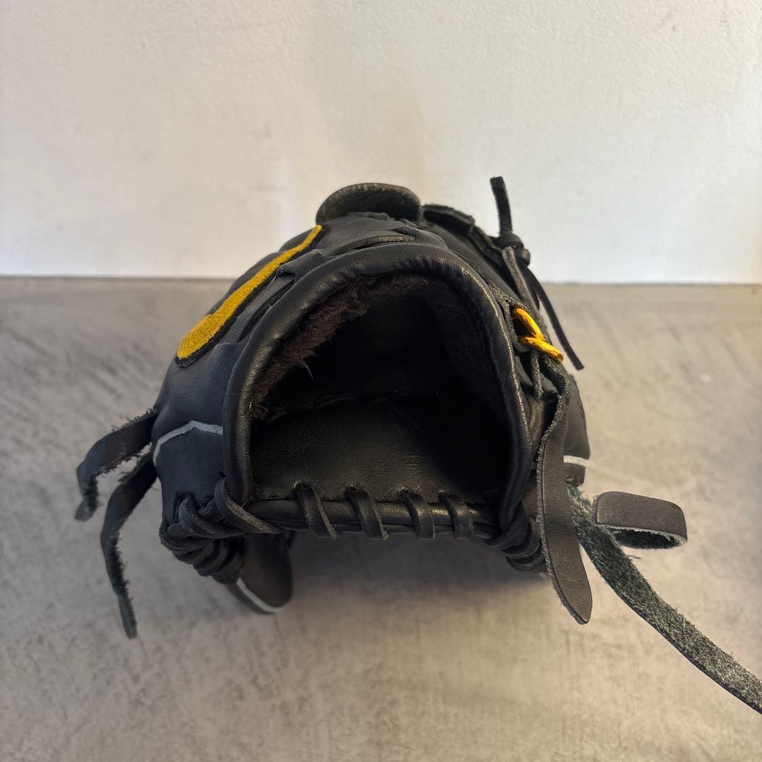 シャケ　NIKE ナイキ　シグネーチャーモデル　ダルビッシュモデル　少年用