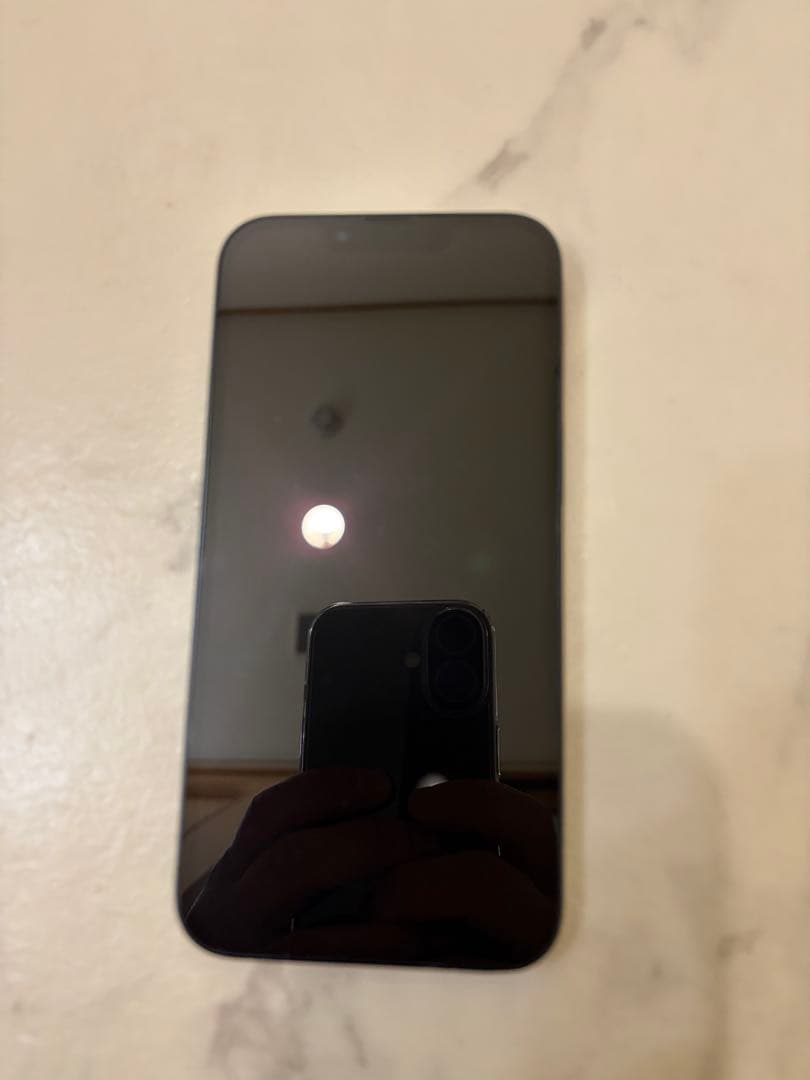 iPhone13 黒　128GB