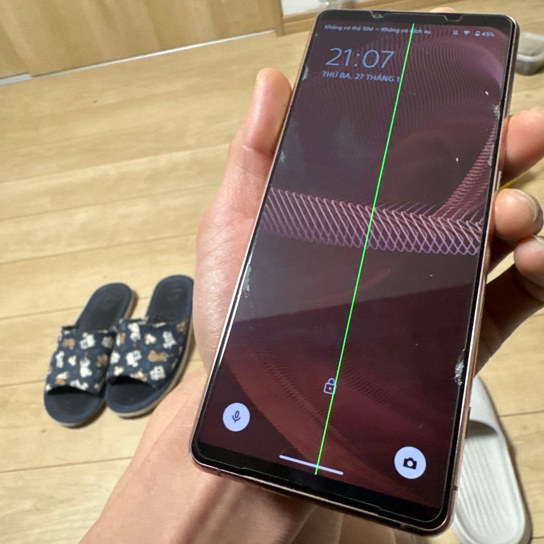 SONY スマートフォン 本体 ピンク 画面ひび割れ 5mark iii