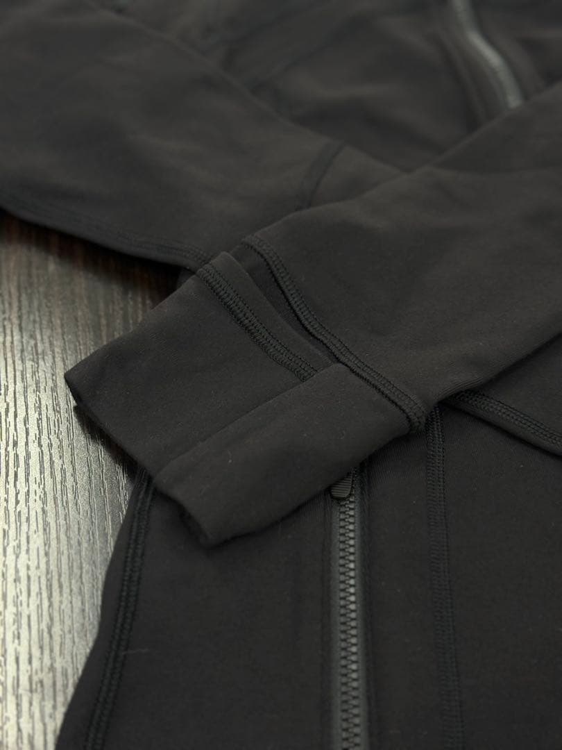 【超美品】ルルレモン Define ジャケットxs