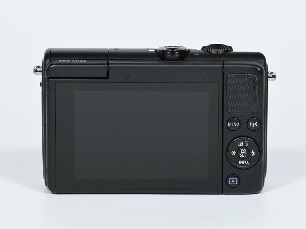 【ほぼ新品】 キヤノン　Canon EOS M100 ダブルレンズキット