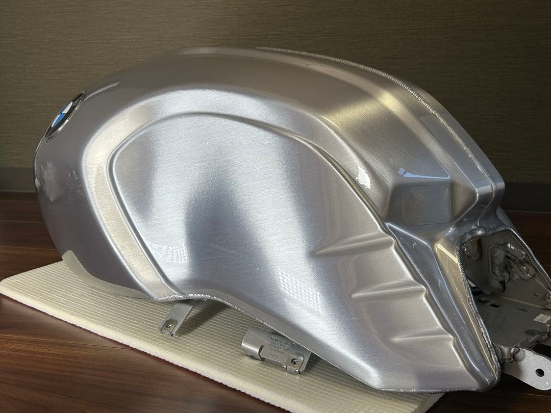 R ninet アルミタンク 溶接ビード rninet  R nine T