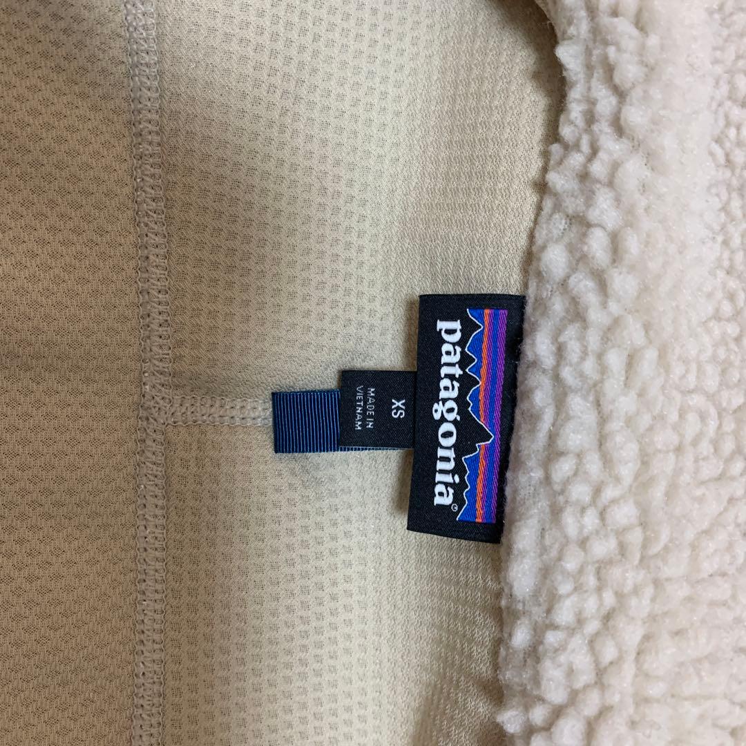 patagonia フリース ベスト クリーム色 ネイビー