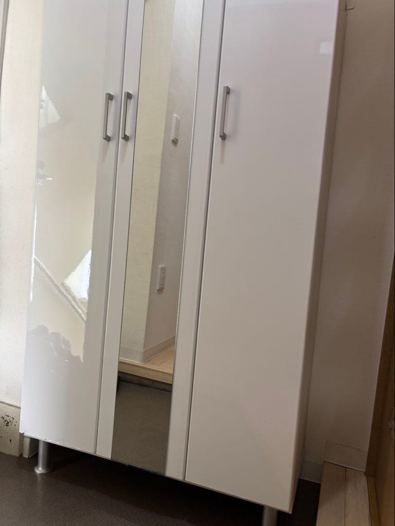 ホワイトシューズキャビネット ミラー付き