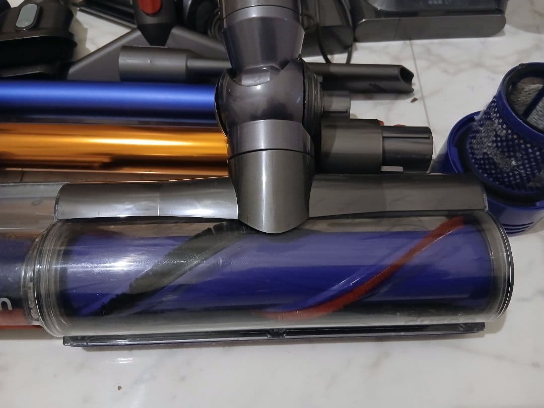 Dyson V10 SV12 ヘッド2種 パイプ2本 予備フィルター付