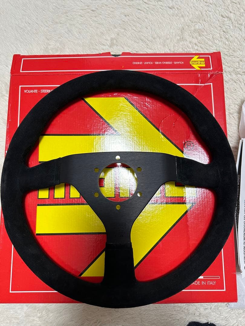 momo MOD.78 35パイ　ステアリング