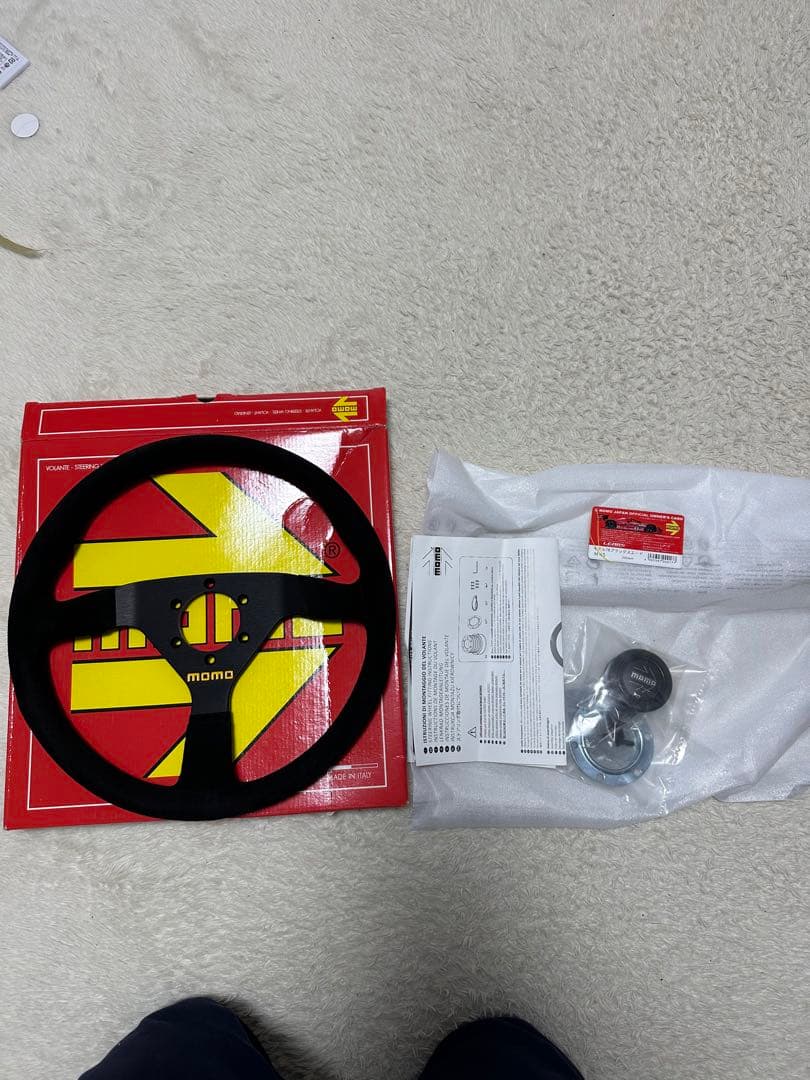 momo MOD.78 35パイ　ステアリング