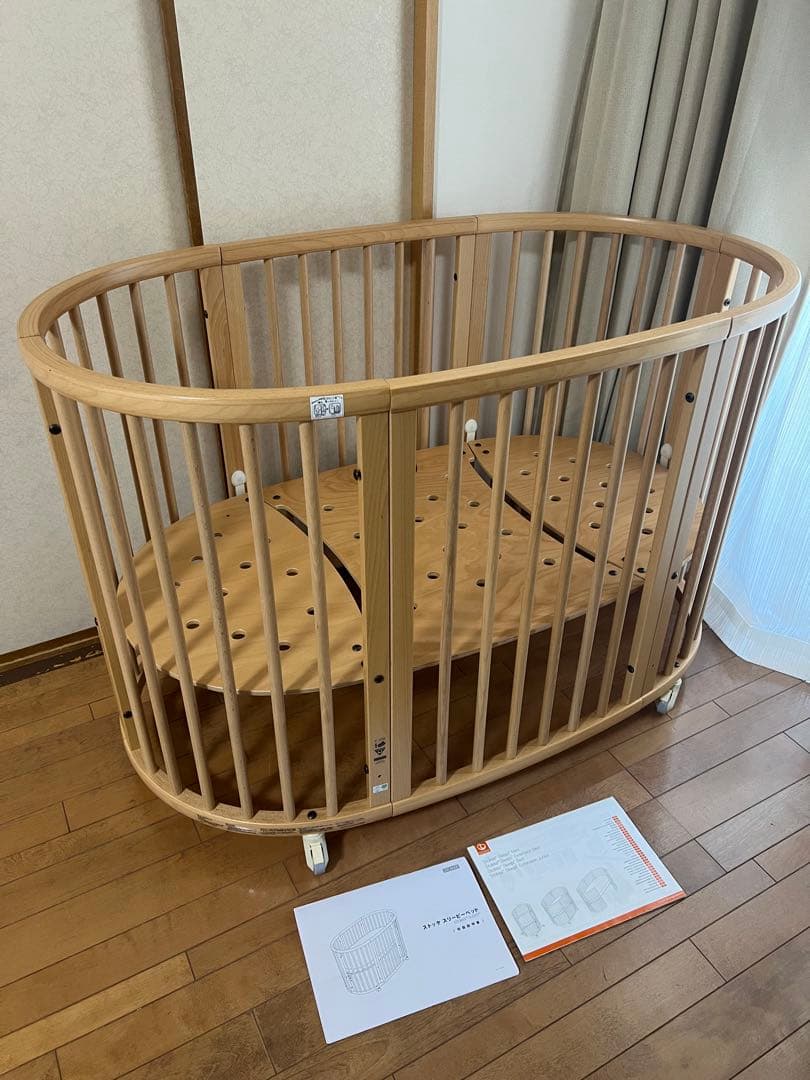 STOKKE スリーピー ベビーベッド 美品 マットレス＆未開封シーツ付き