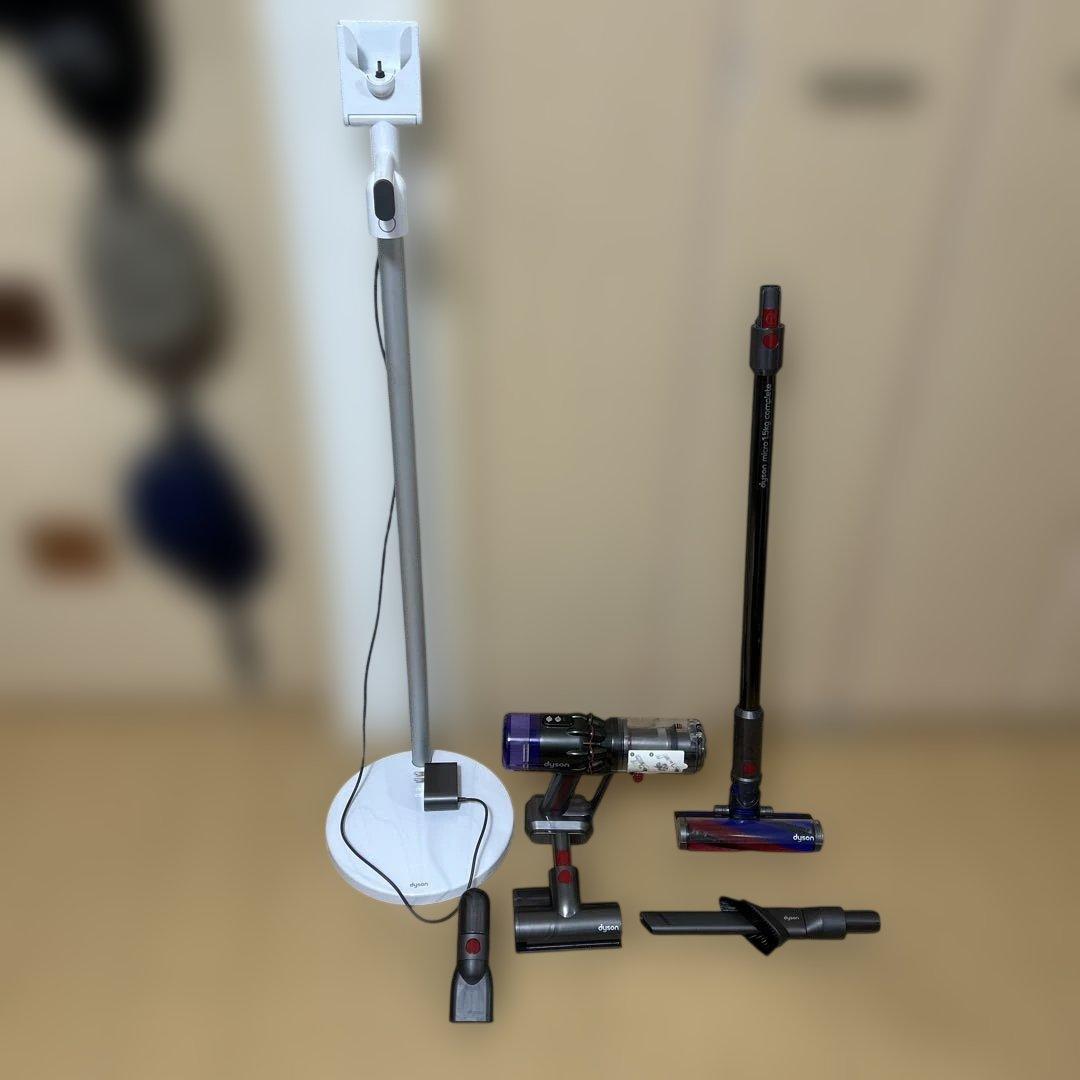 dyson ダイソン　SV21 純正スタンド付　現状品